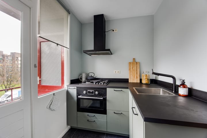 Photo 6 of Dompvloedslaan 10