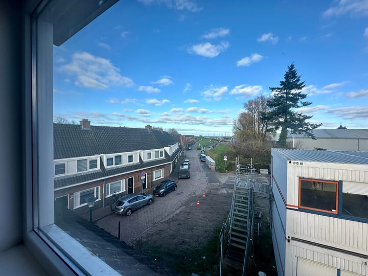 Photo 36 of Zeestraat 48