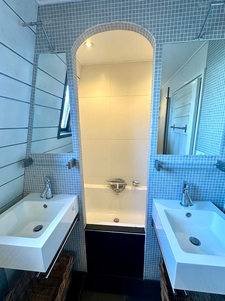 Photo 32 of Zeestraat 48