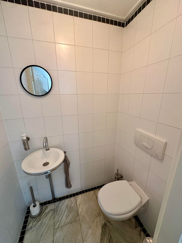 Photo 35 of Zeestraat 48