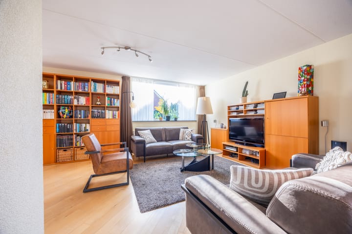 Photo 6 of Violier 3