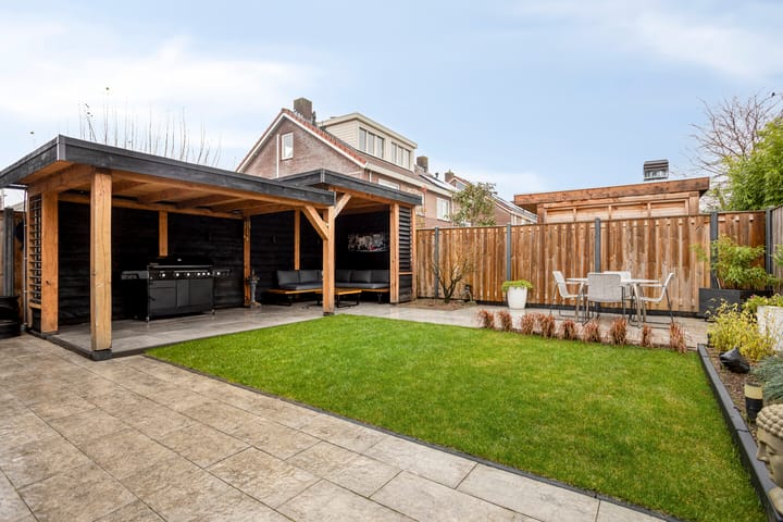 Photo 5 of J.G. Bastiaansstraat 18