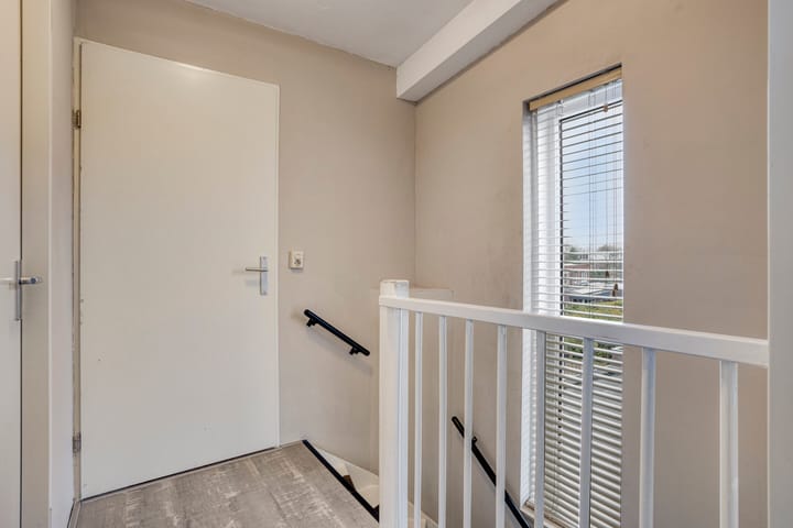 Photo 30 of J.G. Bastiaansstraat 18