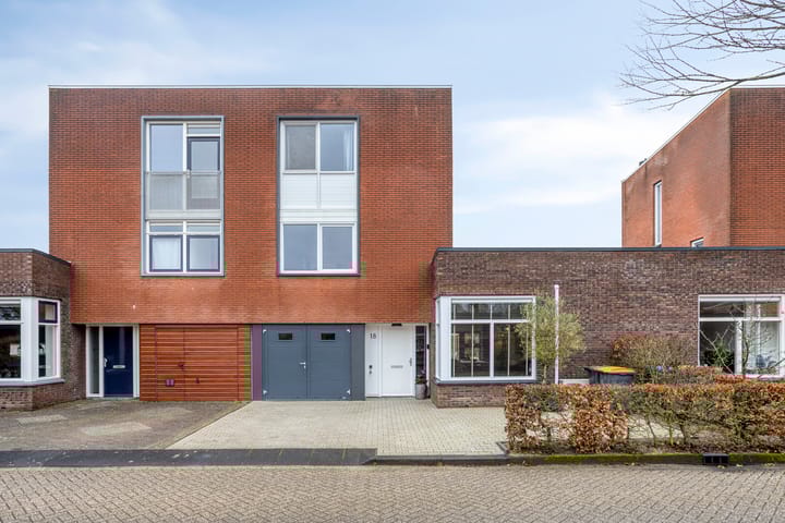 Photo 38 of J.G. Bastiaansstraat 18