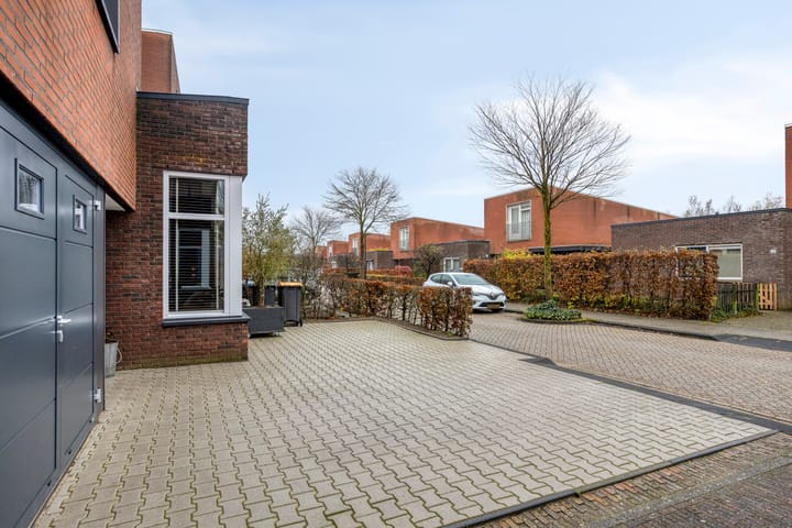 Photo 39 of J.G. Bastiaansstraat 18