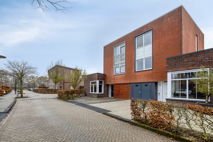 Photo 40 of J.G. Bastiaansstraat 18