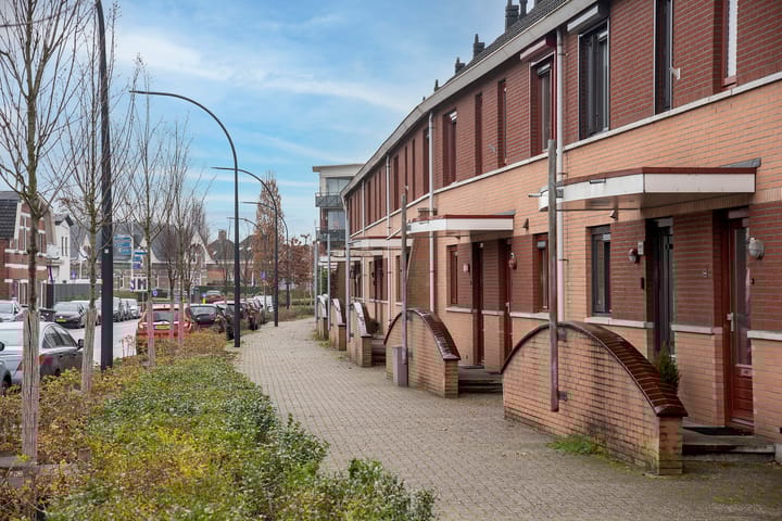 Photo 5 of Azelosestraat 13-B