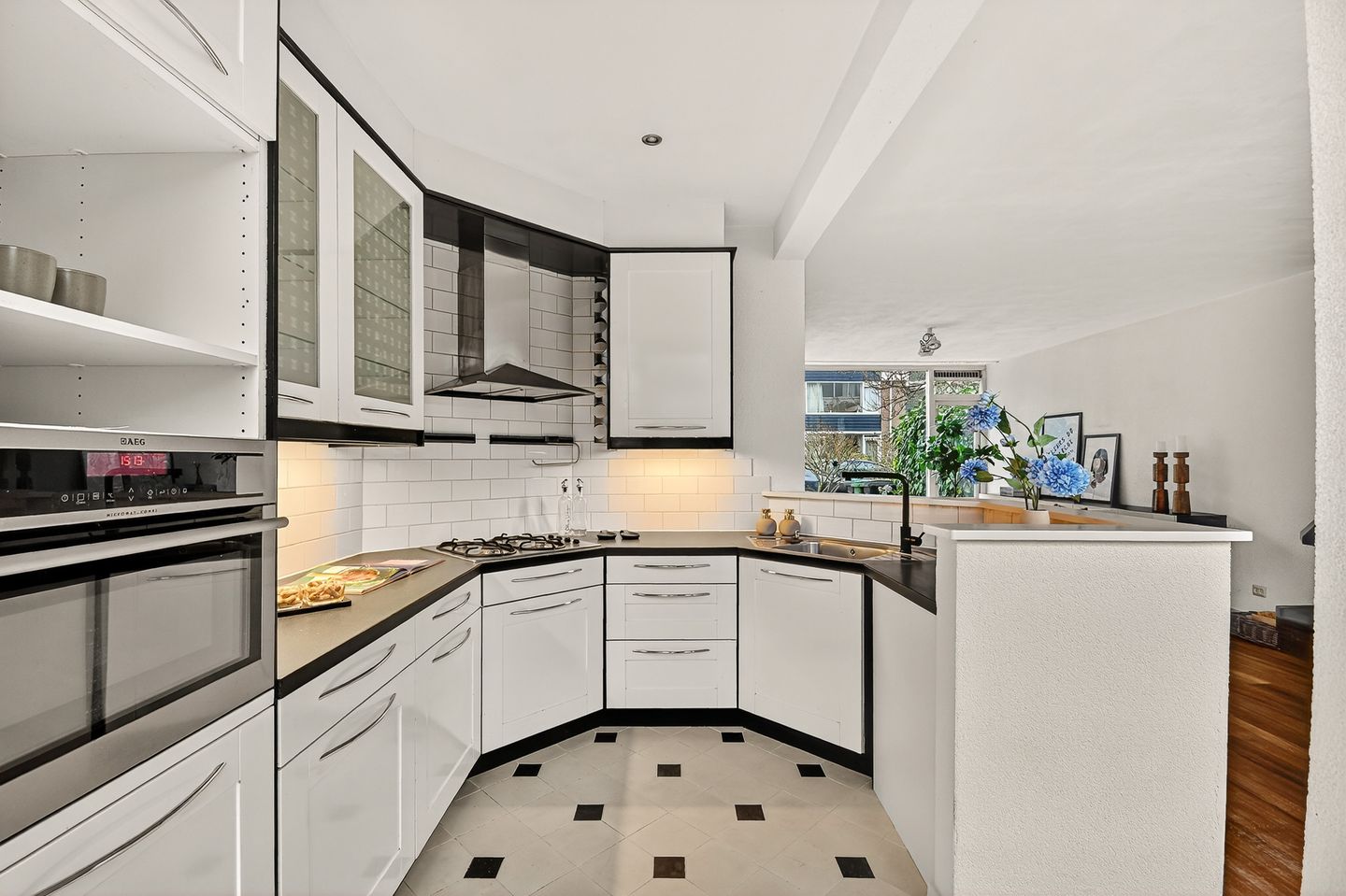 Foto 20 van Eikenrodelaan 25