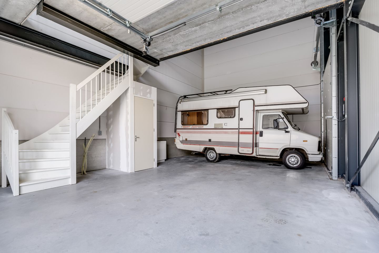 Bekijk foto 4 van Laan van de Kreeft 132-F