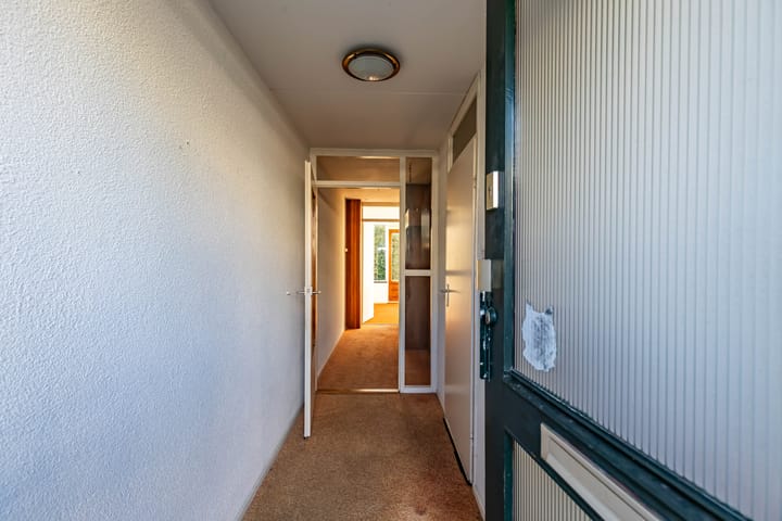 Photo 7 of Topaasstraat 18