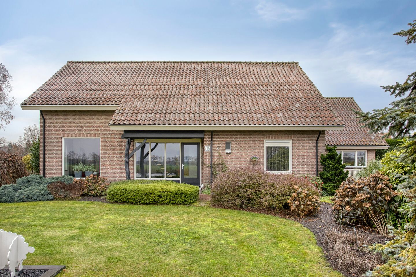 Foto 50 van Broekdijk 17