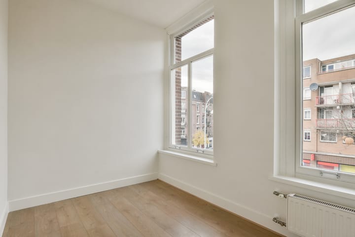 Photo 14 of Sumatrastraat 35-D