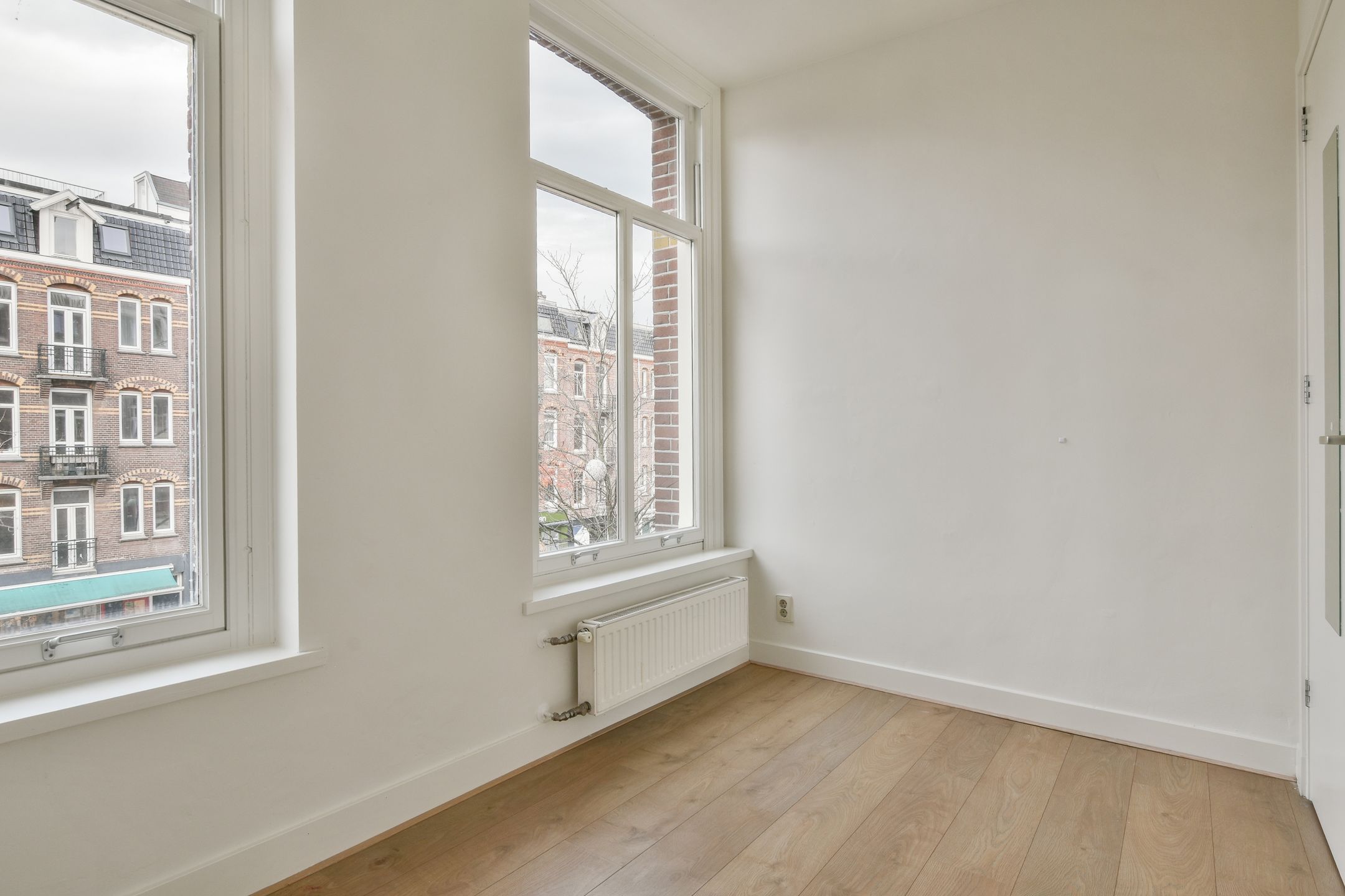 Photo 15 of Sumatrastraat 35-D