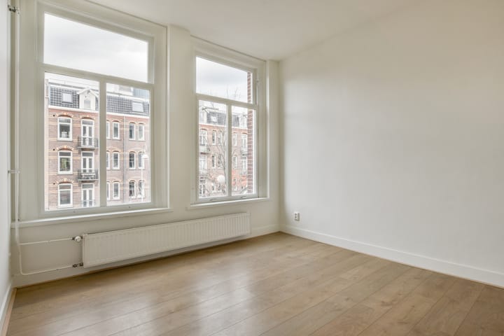 Photo 17 of Sumatrastraat 35-D