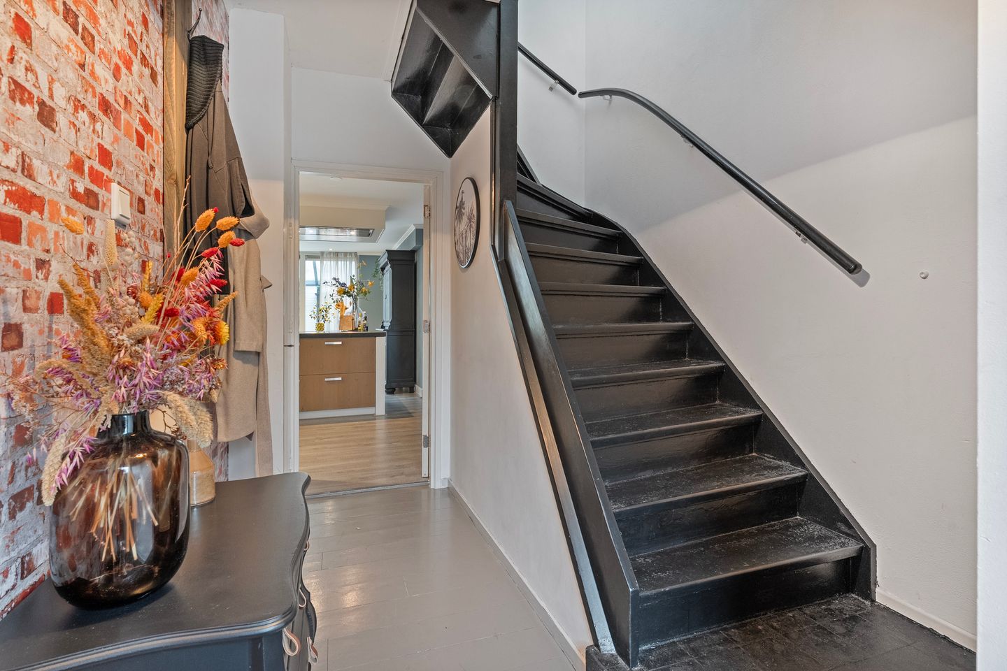 Photo 5 of Julianastraat 22