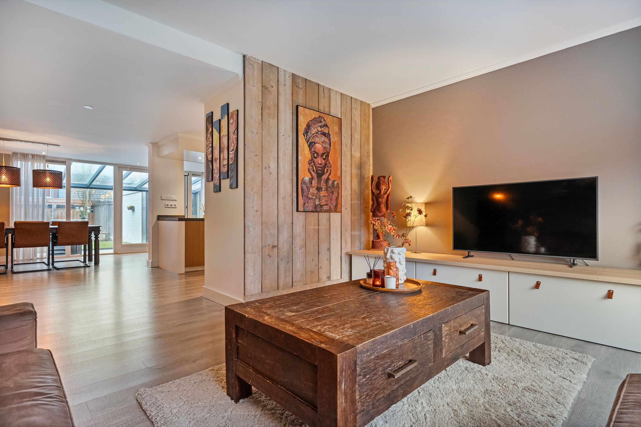 Photo 12 of Julianastraat 22