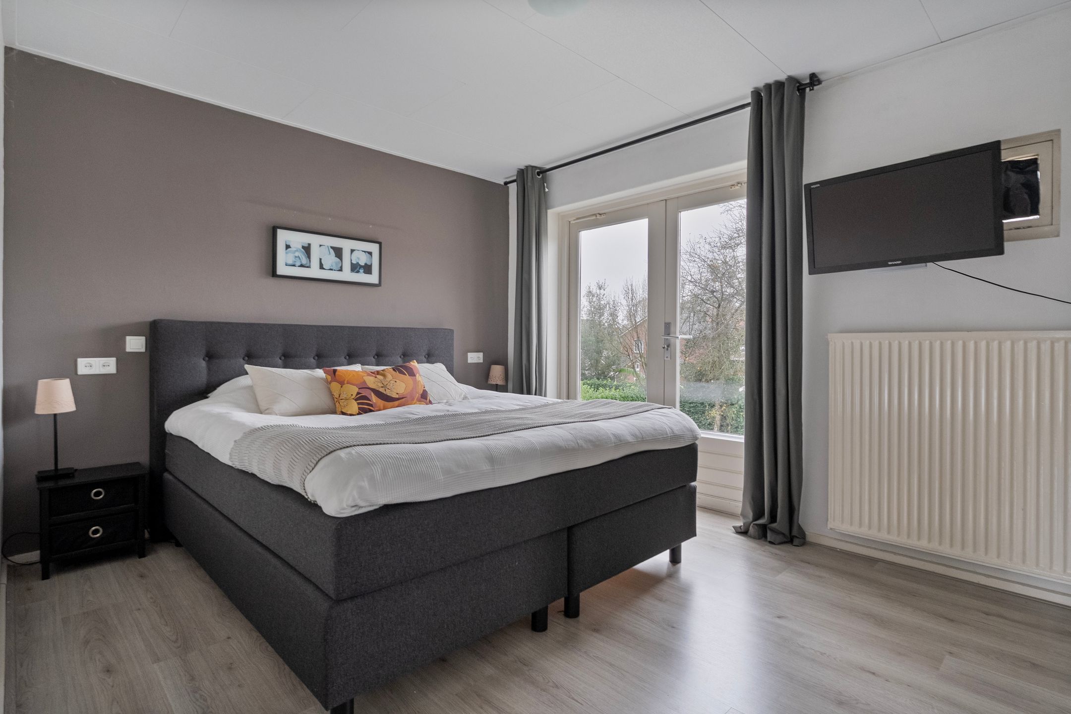 Photo 18 of Julianastraat 22