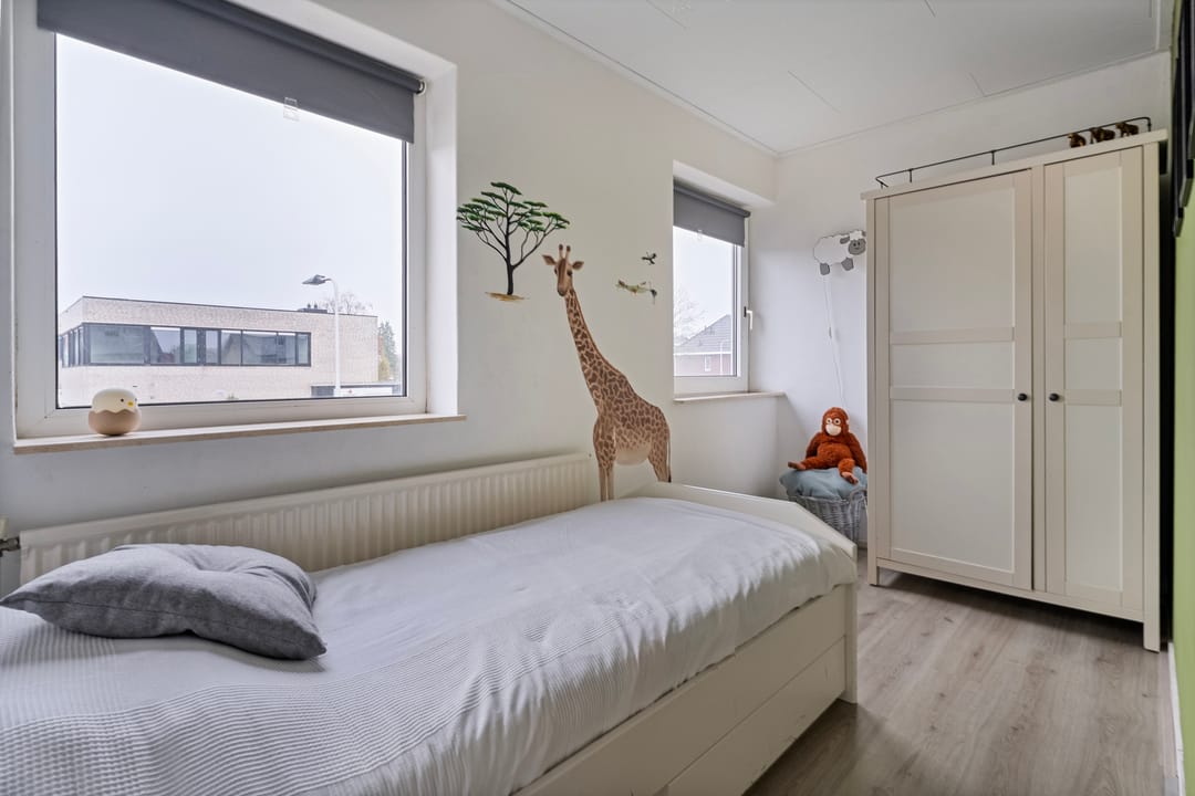 Photo 17 of Julianastraat 22