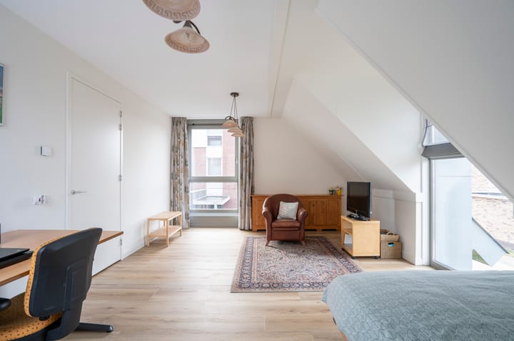 Foto 27 van Hinderdam 92