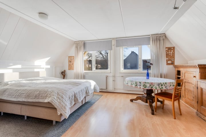 Photo 22 of Winkelmaad 37