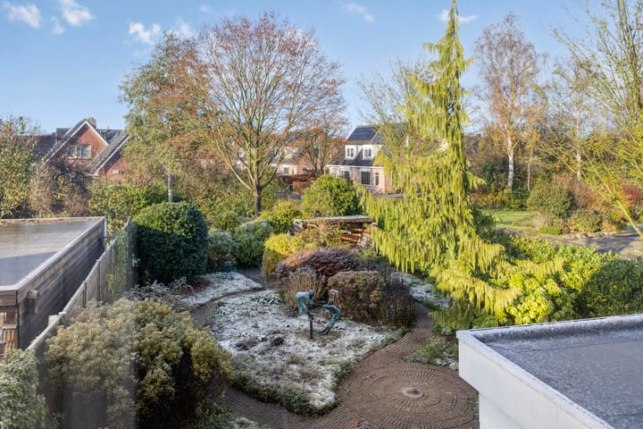 Photo 30 of Winkelmaad 37