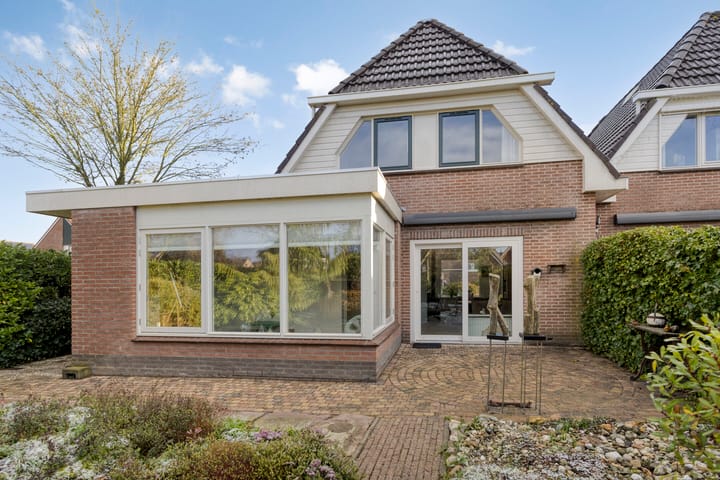 Photo 37 of Winkelmaad 37