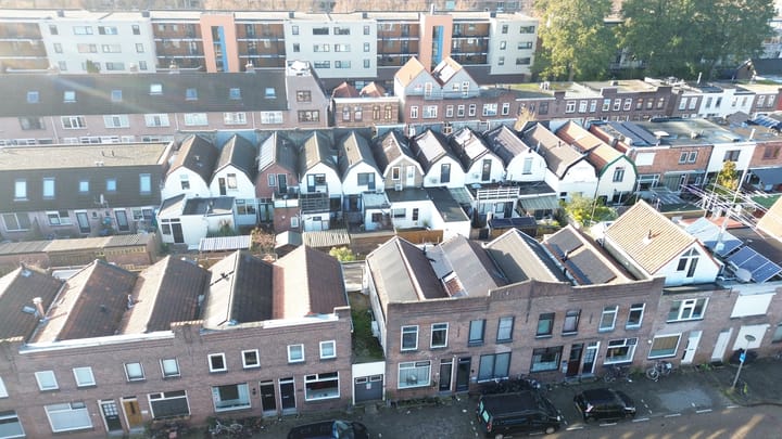 Photo 38 of Graaf van Bloisstraat 65