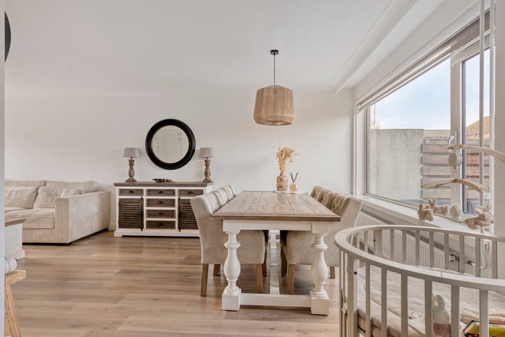 Photo 13 of Antwerpenlaan 77