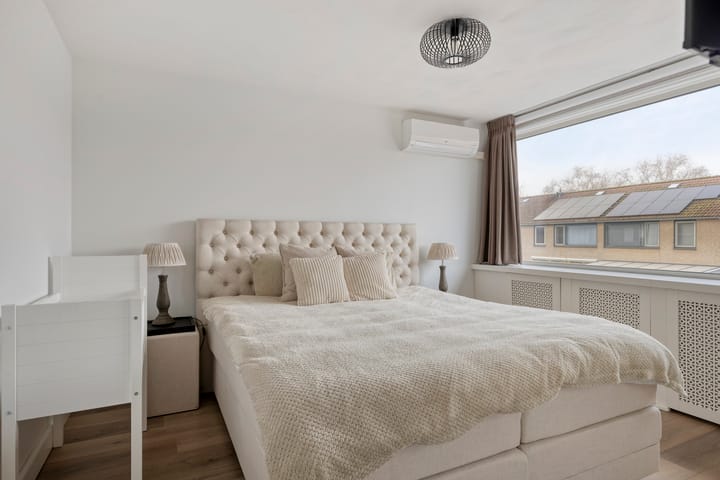 Photo 18 of Antwerpenlaan 77