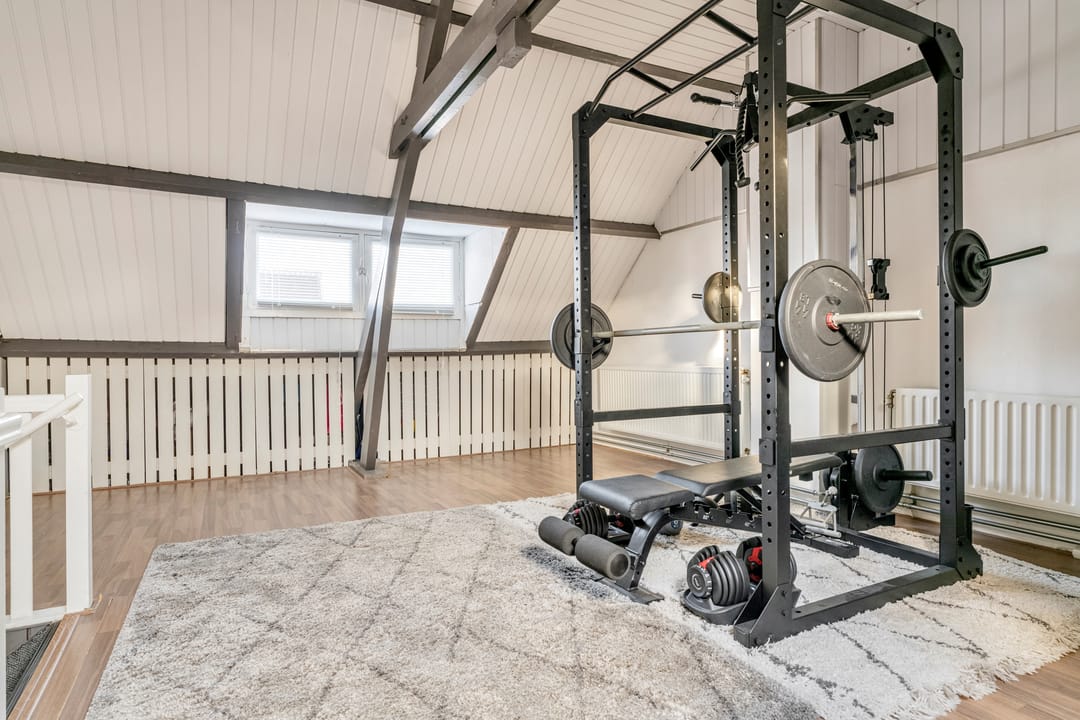 Photo 31 of Van Meterenstraat 12