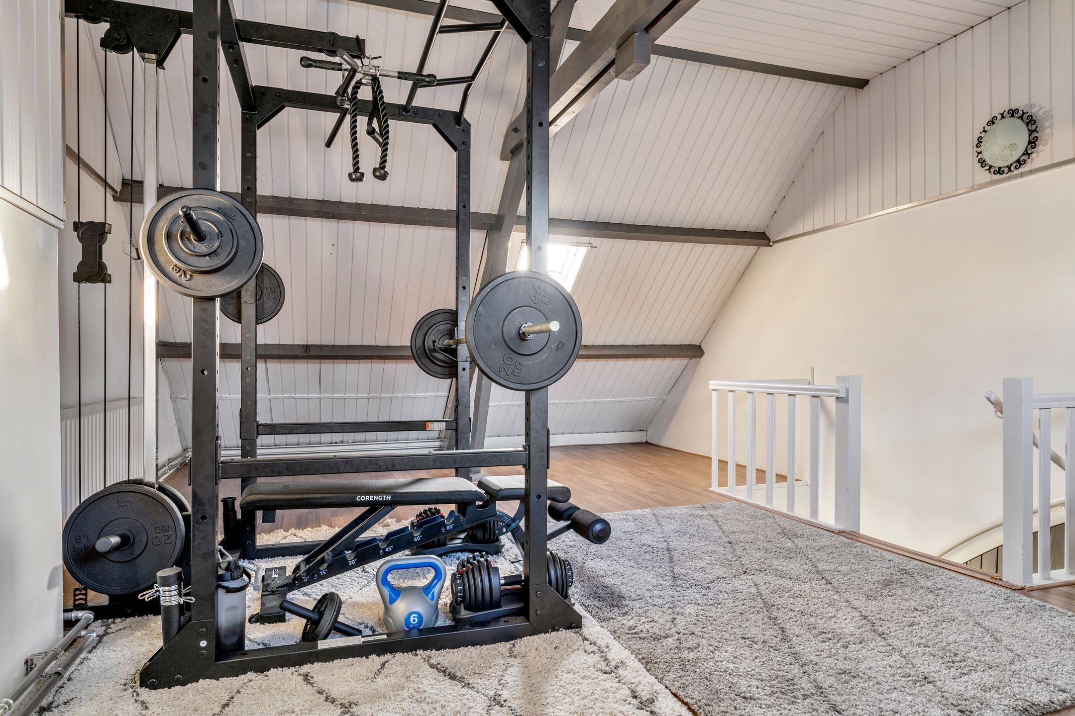 Photo 33 of Van Meterenstraat 12