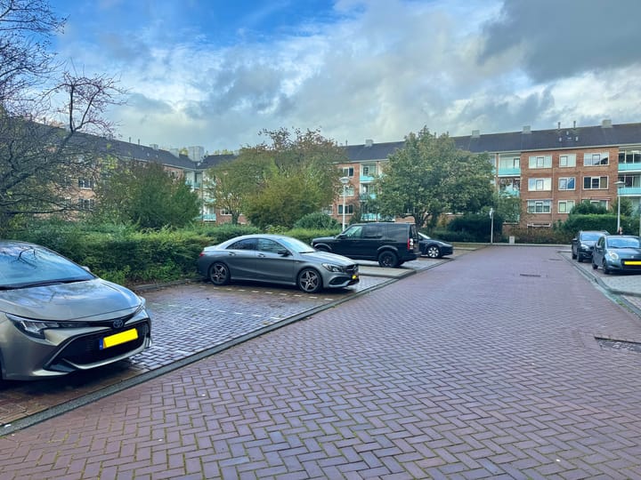 Photo 22 of Schoorlstraat 160