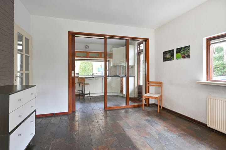 Foto 8 van Spoorstraat 9