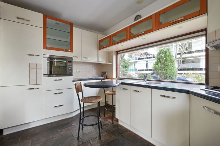 Foto 10 van Spoorstraat 9