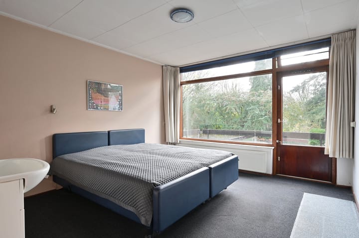 Foto 12 van Spoorstraat 9