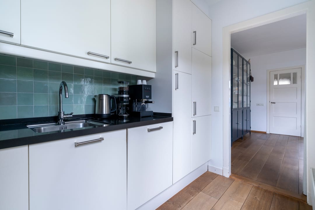 Photo 11 of Van der Mondestraat 131