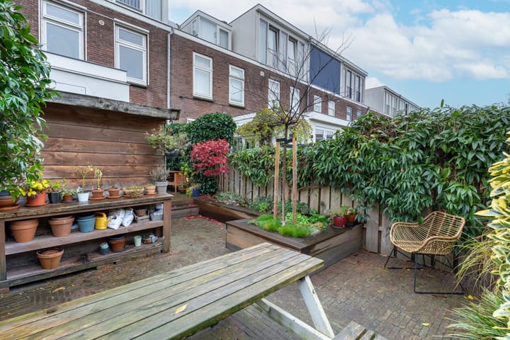 Photo 14 of Van der Mondestraat 131