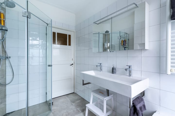 Photo 24 of Van der Mondestraat 131