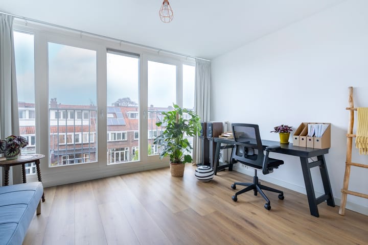 Photo 26 of Van der Mondestraat 131