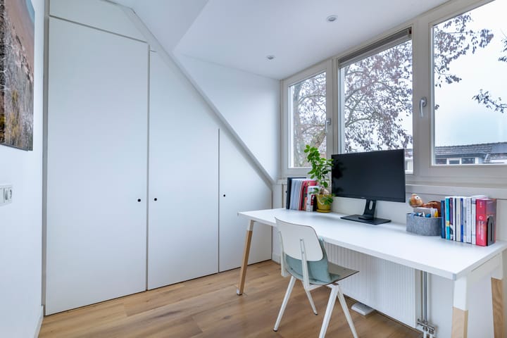 Photo 32 of Van der Mondestraat 131