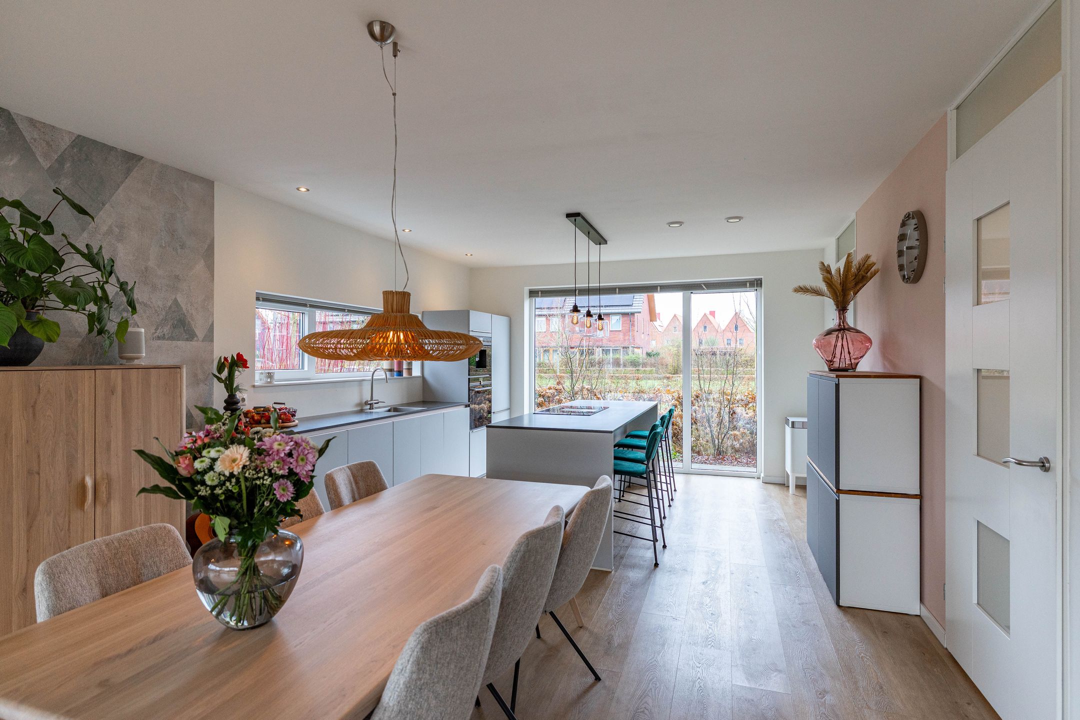 Photo 3 of Meeroeverslaan 211