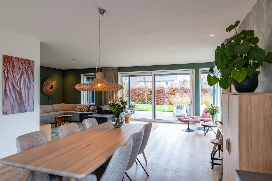 Photo 8 of Meeroeverslaan 211