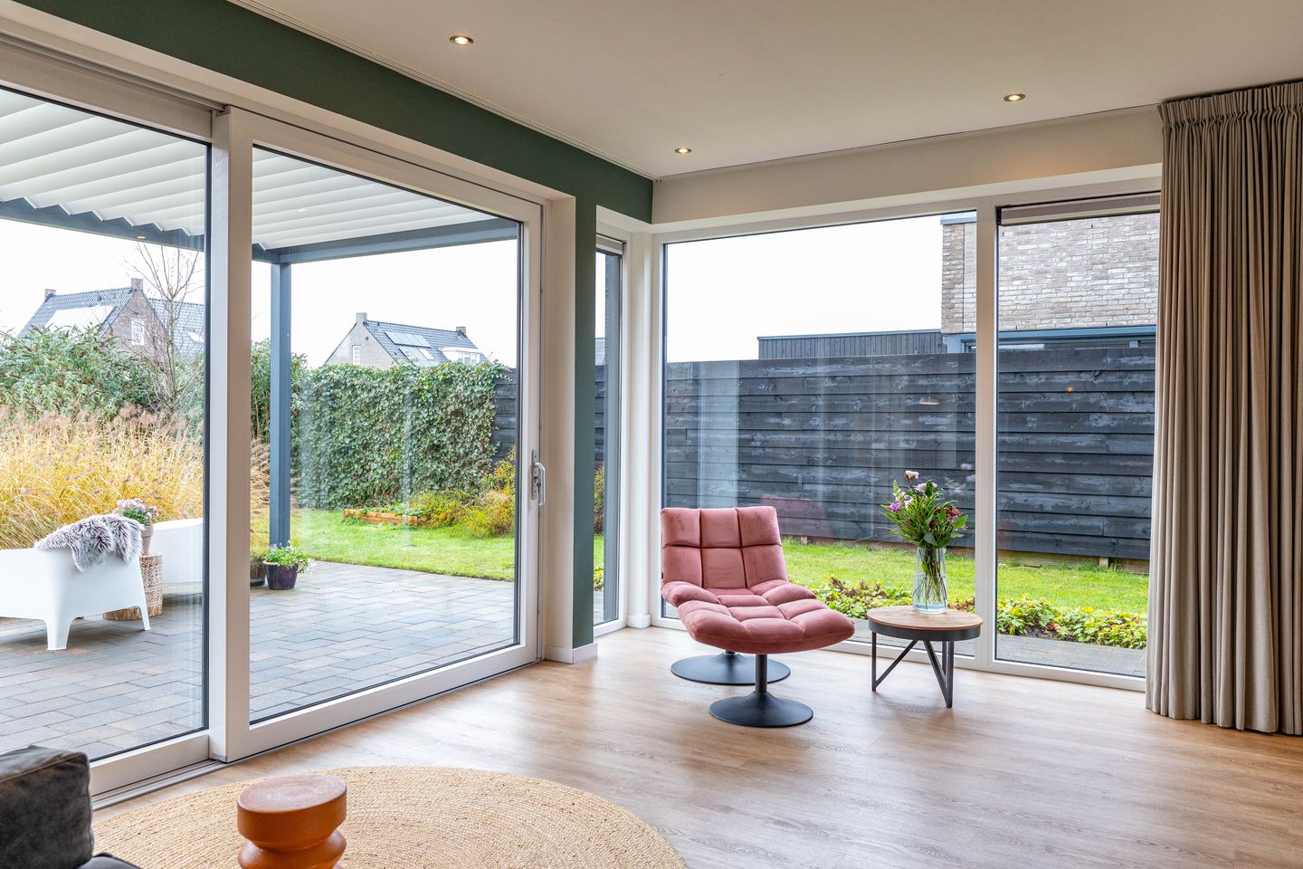 Photo 14 of Meeroeverslaan 211