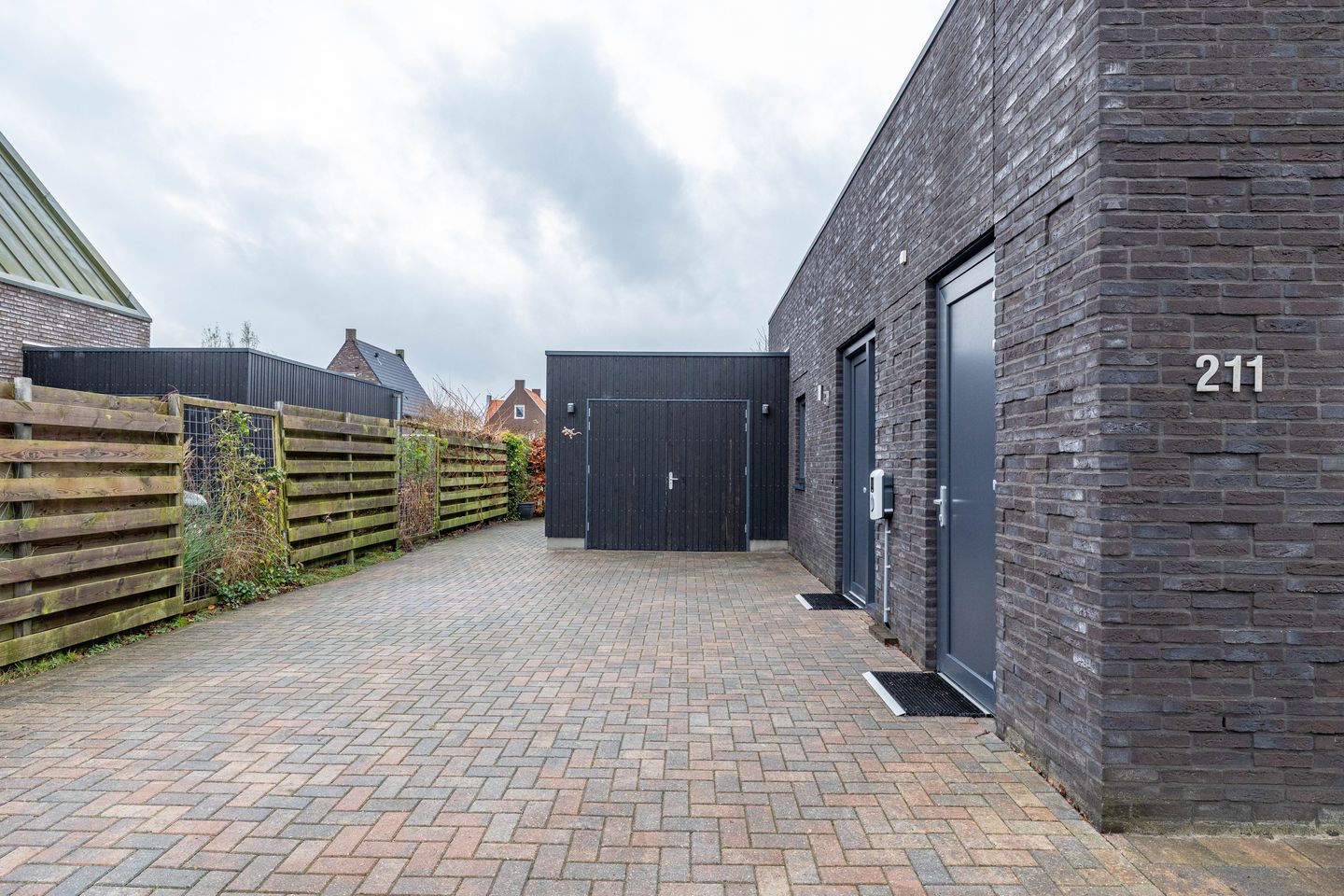 Photo 65 of Meeroeverslaan 211