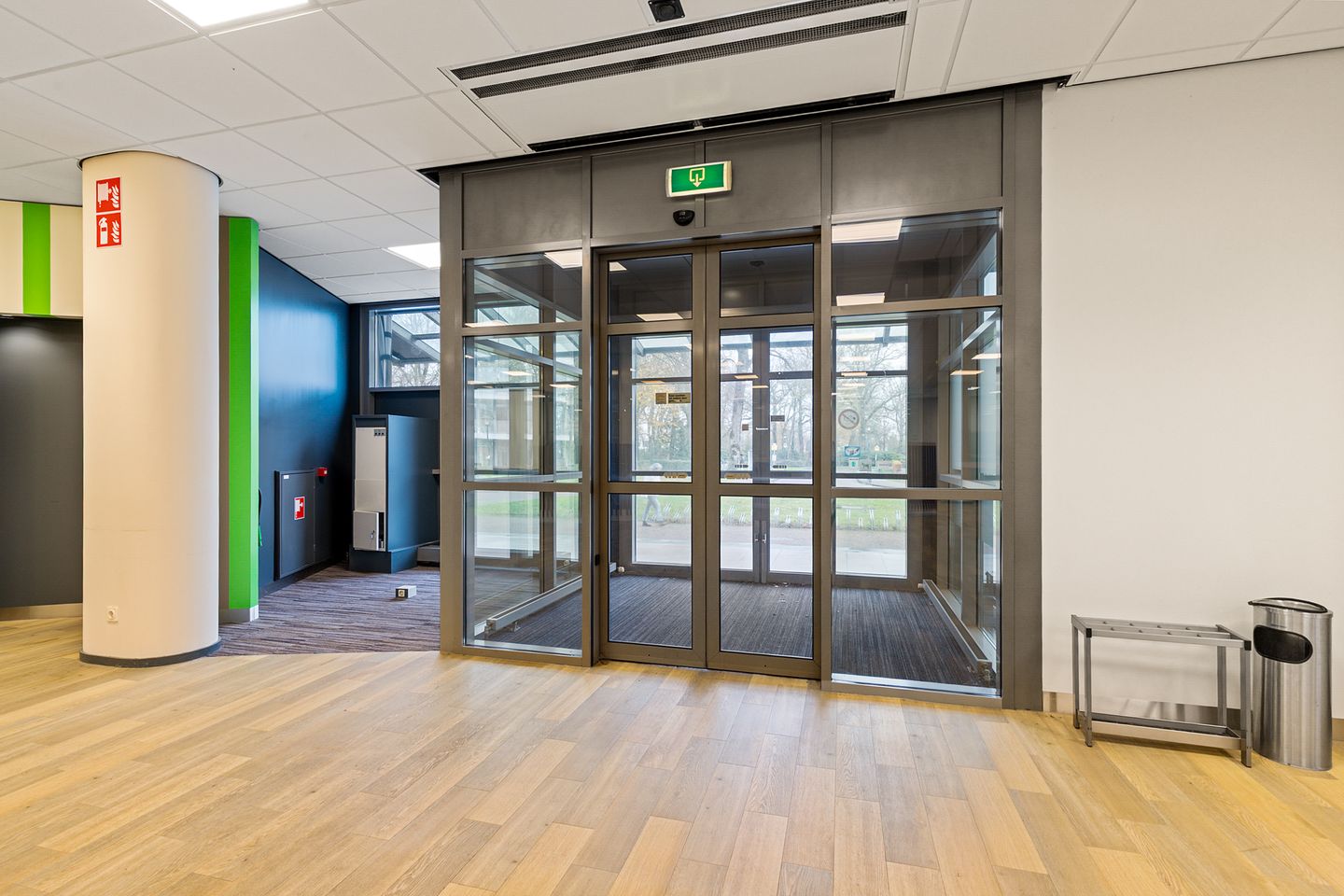 Bekijk foto 5 van De Merk 10