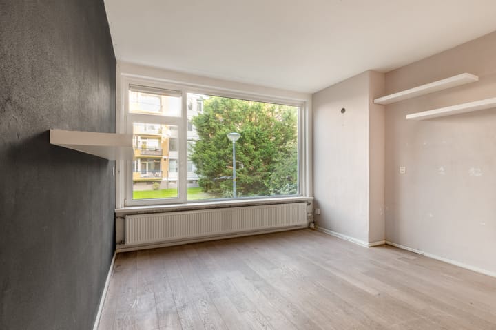 Photo 7 of Van Ostadelaan 84