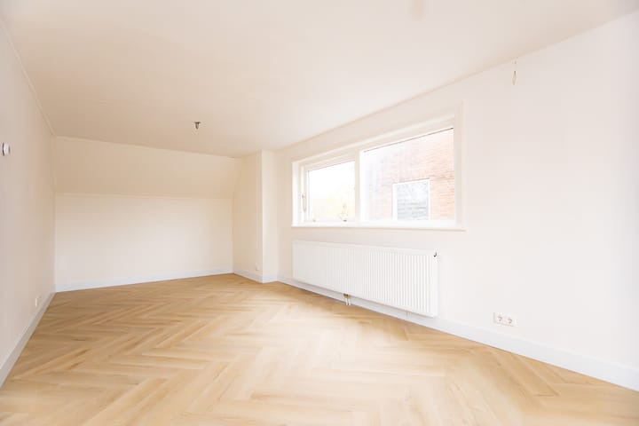 Photo 15 of Brugstraat 11-A