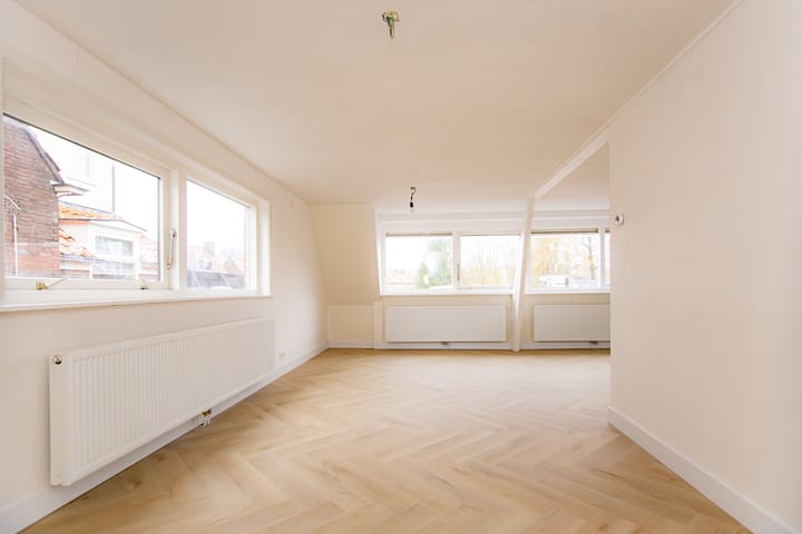 Photo 16 of Brugstraat 11-A