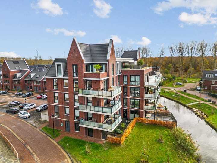 Robert Hofstadterstraat 42