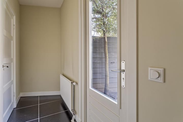 Photo 12 of Cornelis Bakkerlaan 1-A